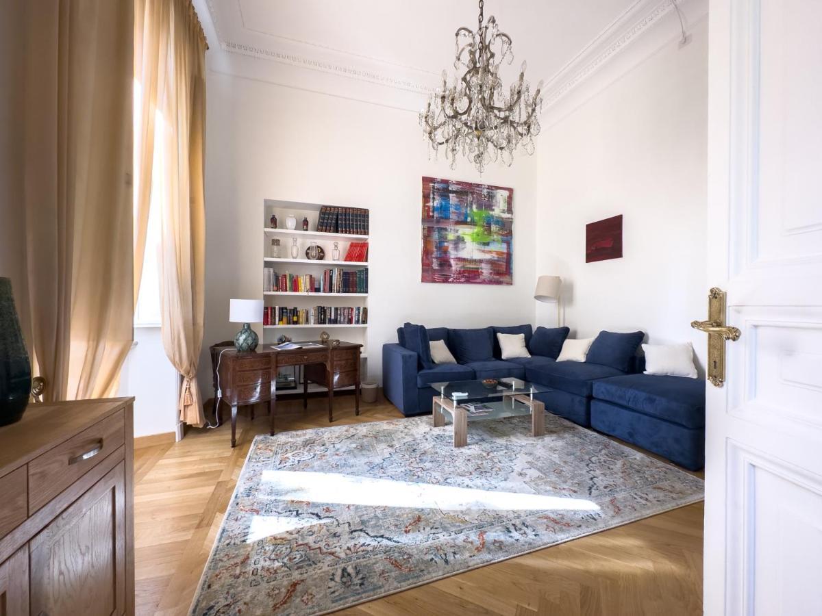 Home The River Rome Luaran gambar